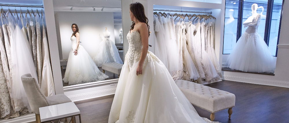 Свадебные бутики: как правильно организовать примерку платьев