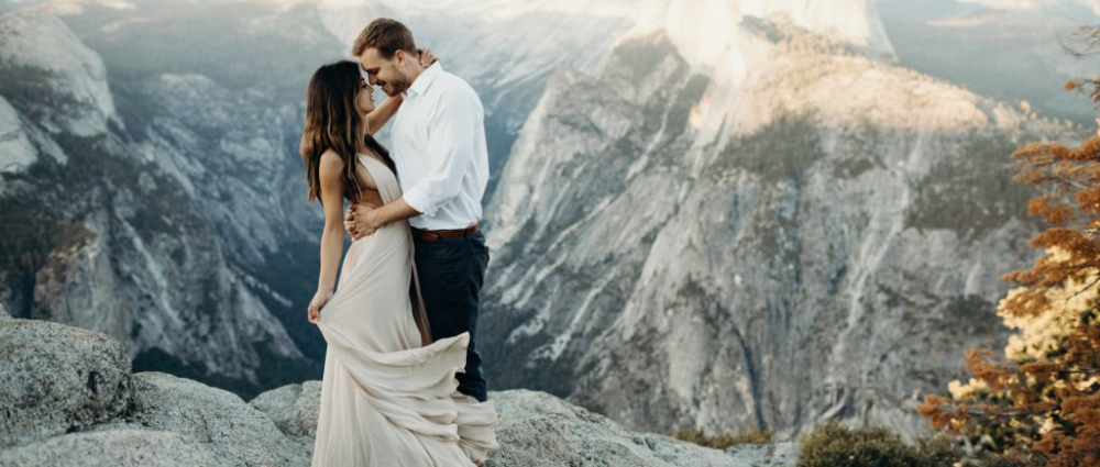 Как объявить о помолвке: 5 способов удивить близких