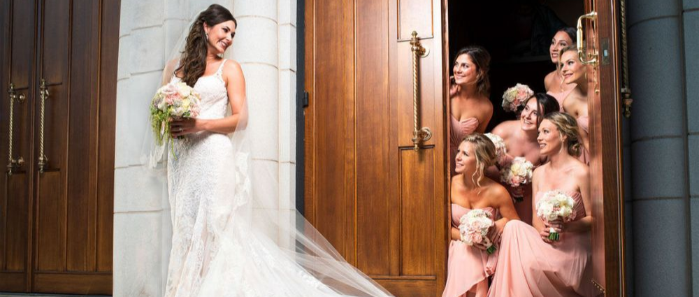7 обязанностей подружки на свадьбе: как помочь невесте