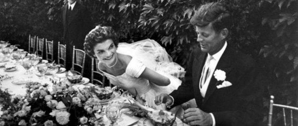 Свадебное платье Джеки Кеннеди: архивные фото и история создания
