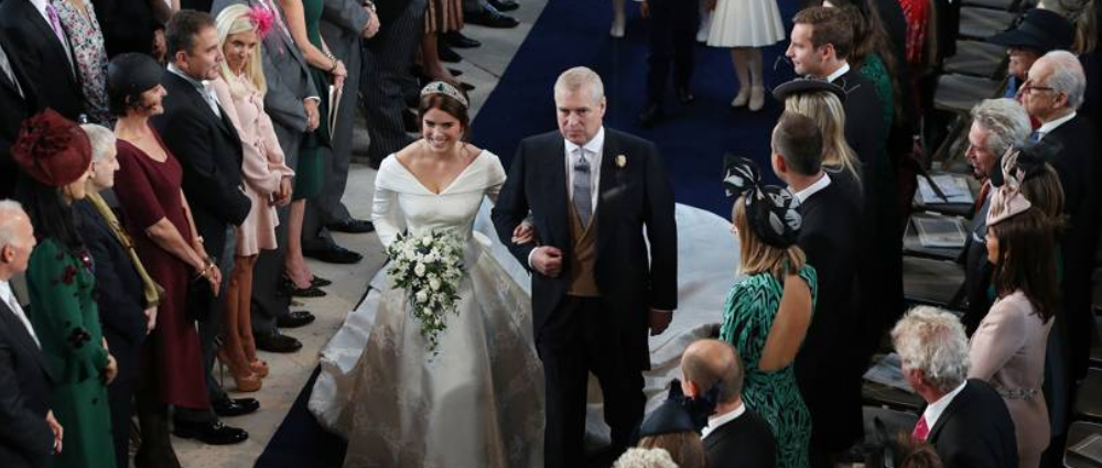 Свадьба принцессы Евгении: первые кадры платья невесты