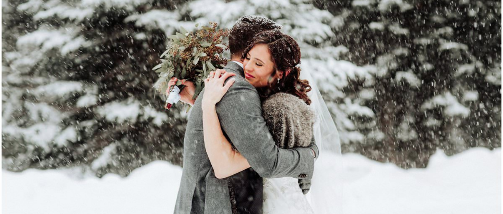 Что предусмотреть, если свадьба зимой: советы для торжества в снежный день