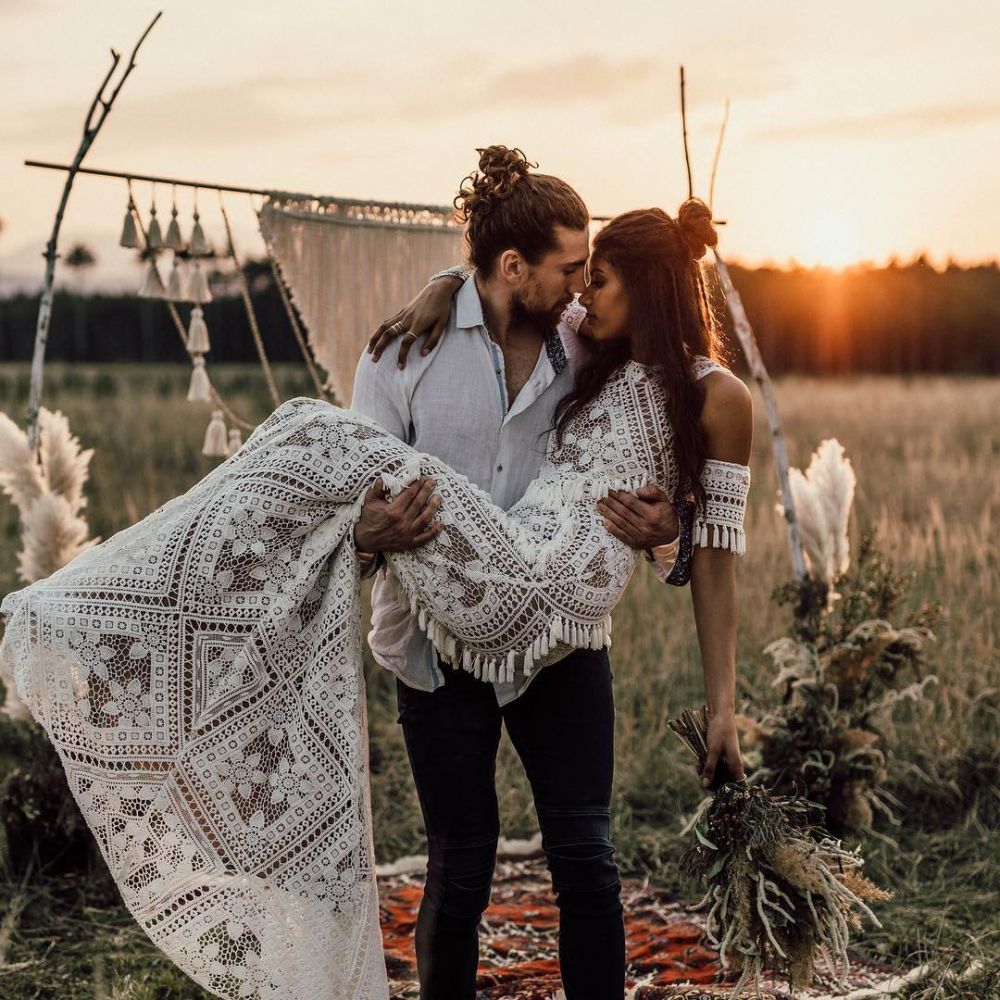 Неформальные свадебные образы оригинальные наряды для