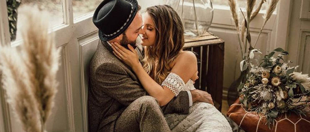 Неформальные свадебные образы оригинальные наряды для