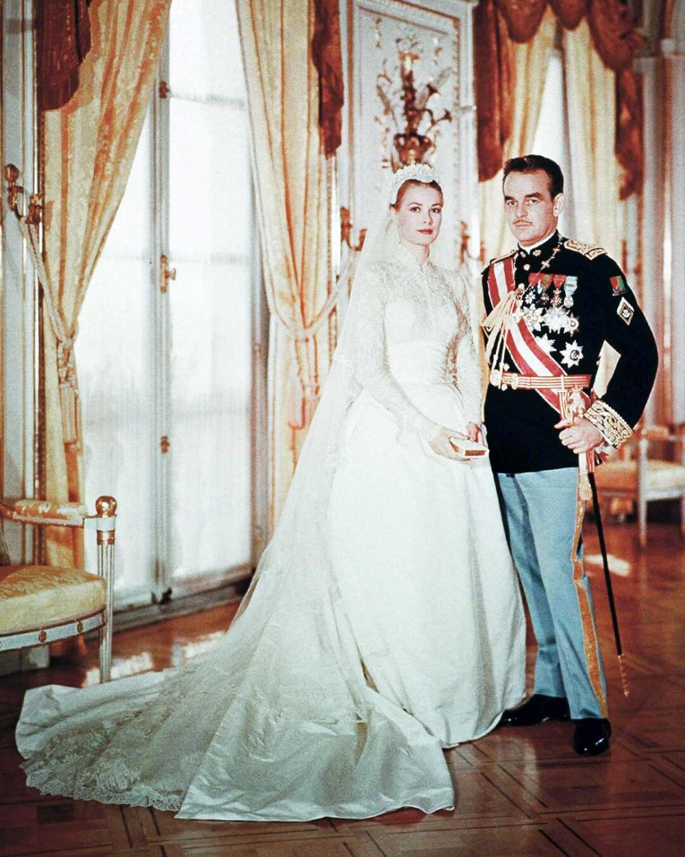 Королевская свадьба: вспоминаем свадебный образ Грейс Келли | Wedding ...