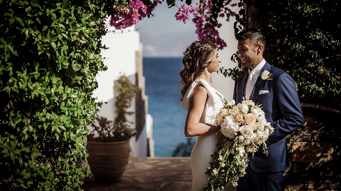 Колоритная свадьба на Крите