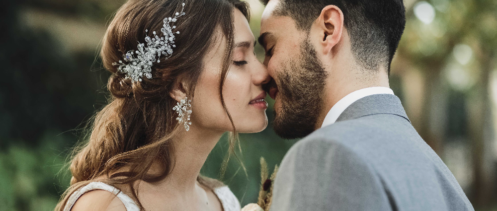 «Это просто нежность»: свадебные фотографии