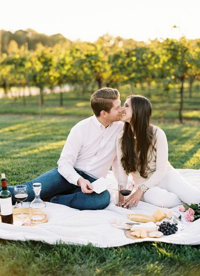 vineyard engagement photos Archives - Southern Weddings