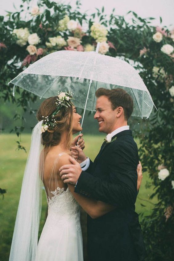 This affair is redefining rainy day wedding expectations | Photography by The Image Is Found