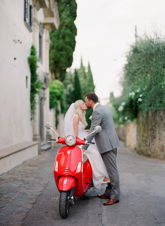 Tuscan Villa Wedding Featuring a Dreamy Family-Style Reception