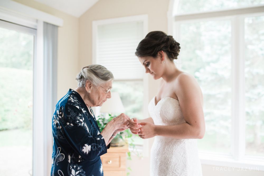 Бабушка на свадьбе: как сделать, чтобы ей понравилось | Wedding Magazine