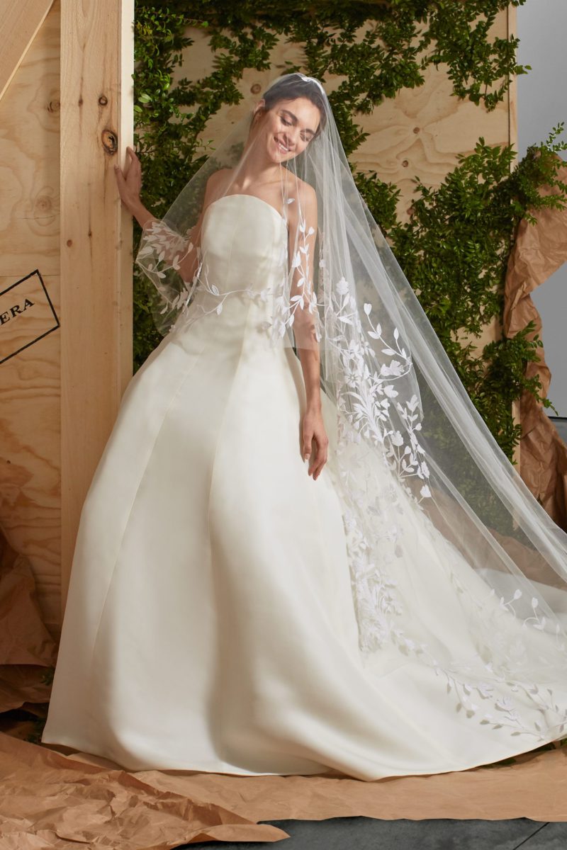 Ð?Ð°Ñ?Ñ?Ð¸Ð½ÐºÐ¸ Ð¿Ð¾ Ð·Ð°Ð¿Ñ?Ð¾Ñ?Ñ? carolina herrera bridal