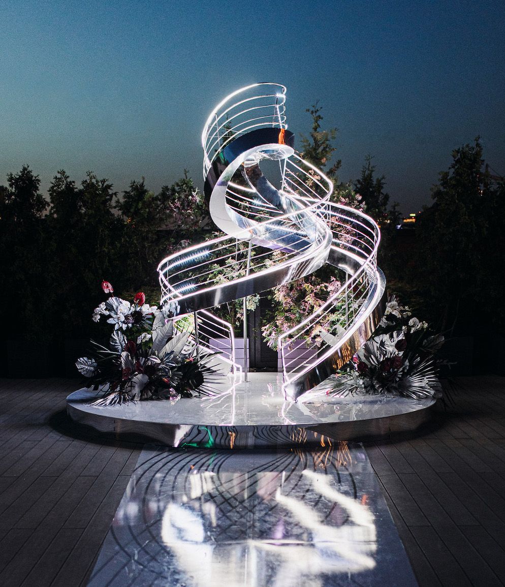 Арт-объект Bonweddings, вдохновленный часовней для бракосочетания в Японии Ribbon Chapel