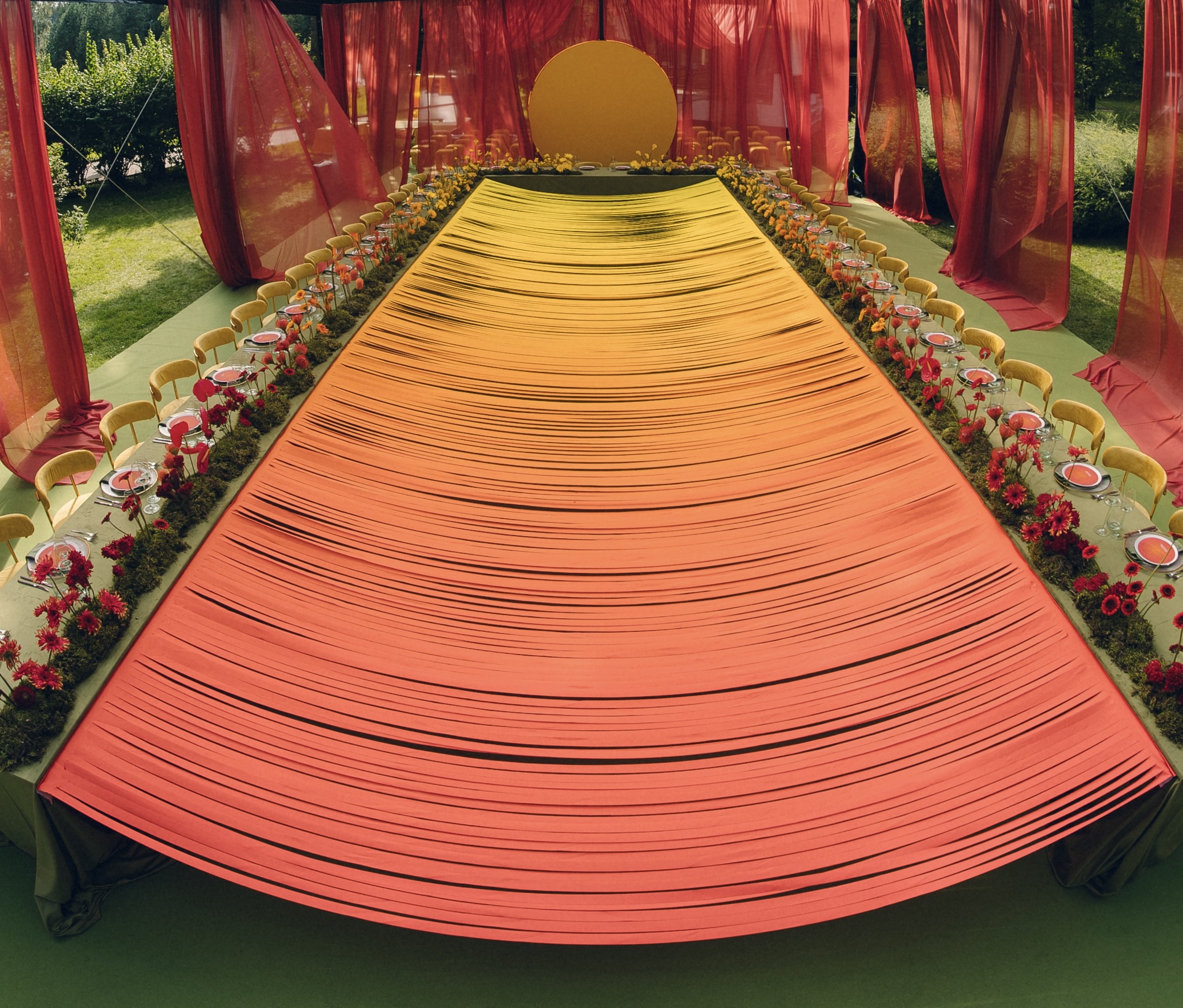 Свадьба «Солнце внутри», организованная агентством Vesna Wedding в 2025 году