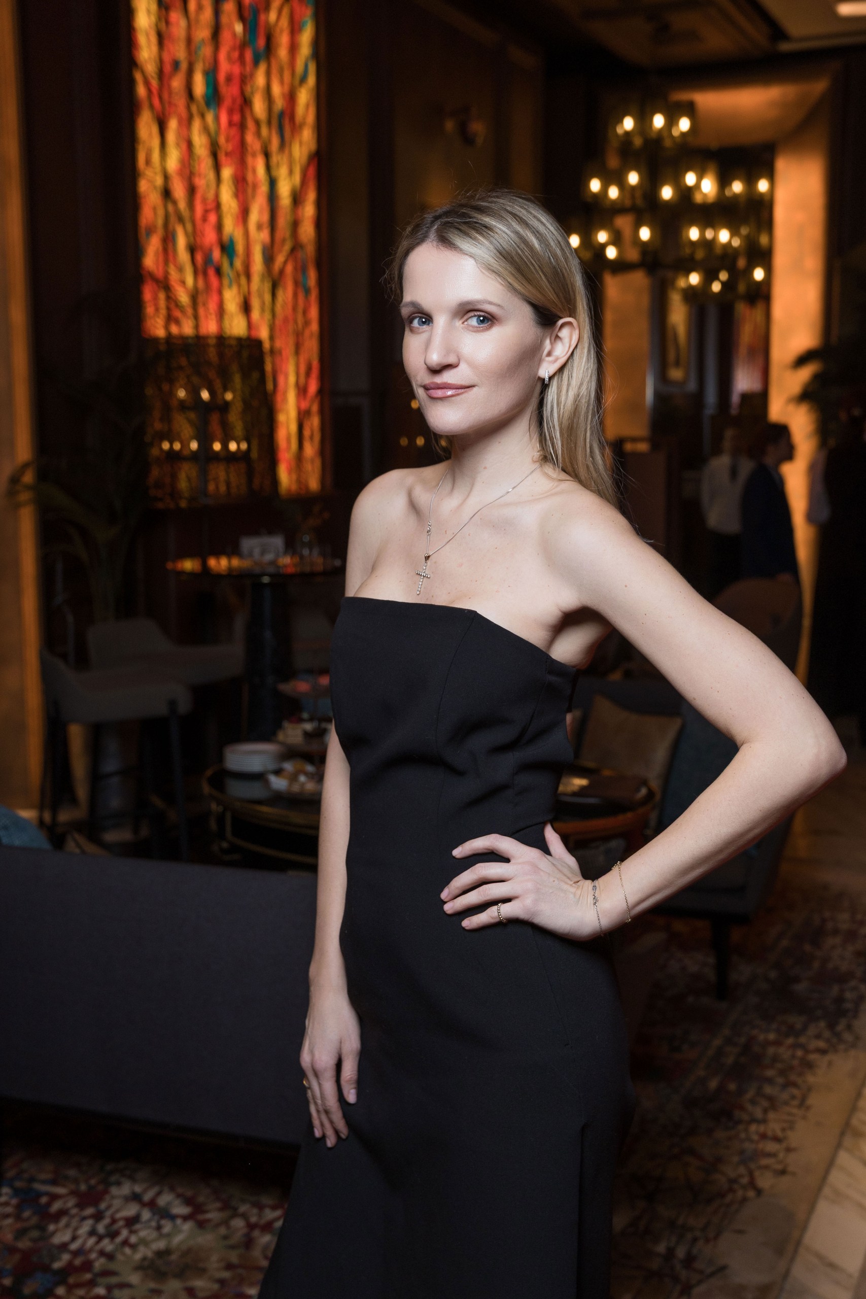 Женя Малахова на вечере в честь открытия бутика Lise Charmel в ГУМе