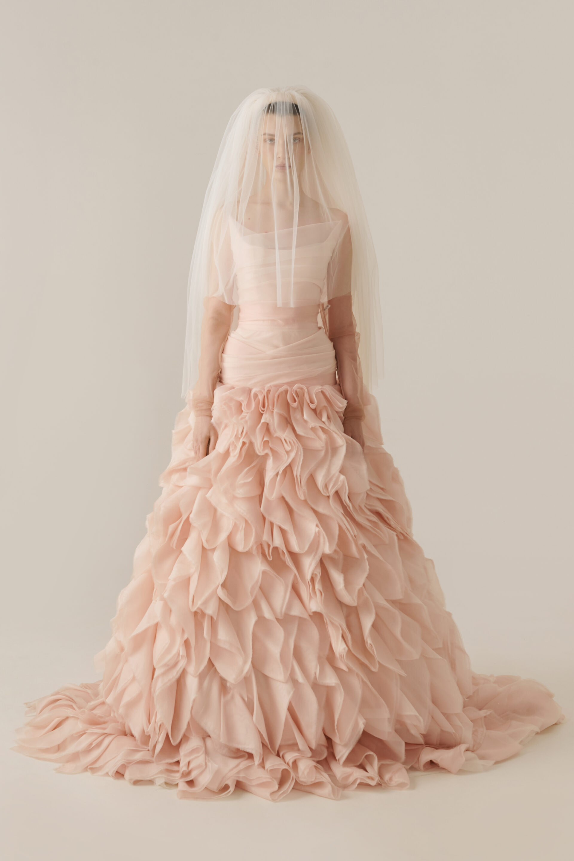 VALENTIN YUDASHKIN BRIDAL